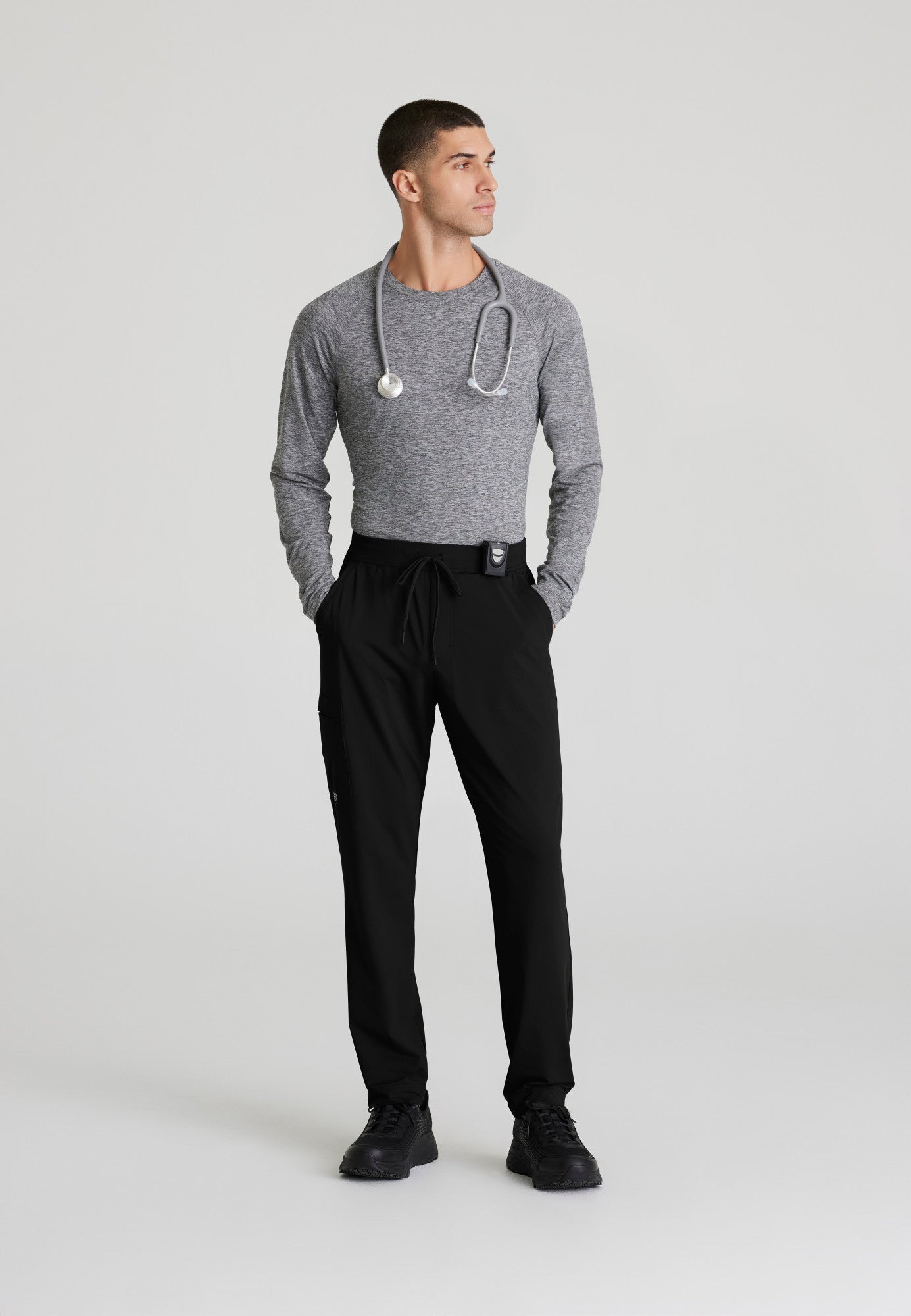Pantalon médical droit à 4 poches Rebound