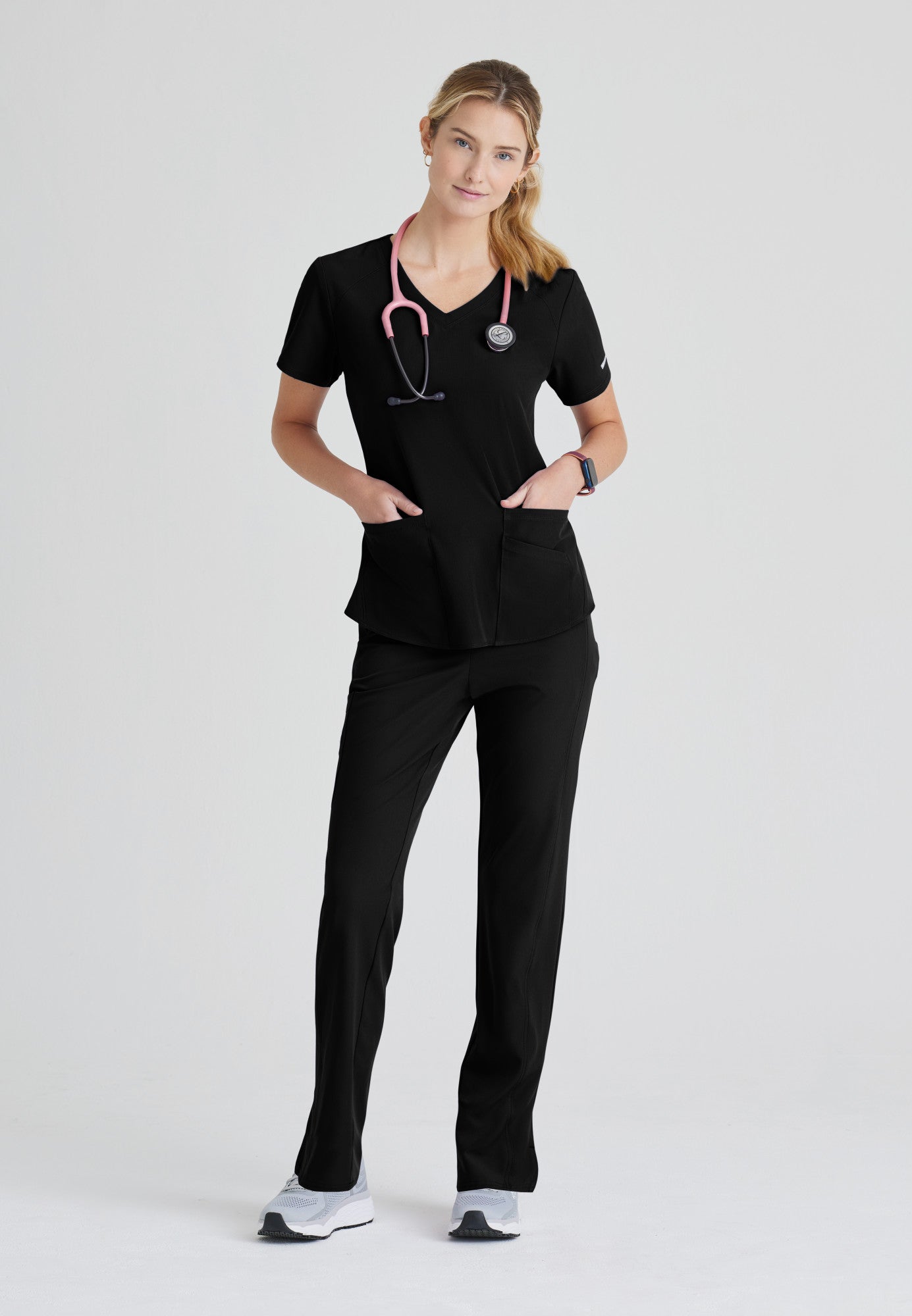 Breeze 3-Pocket Curved V-Neck Scrub Top