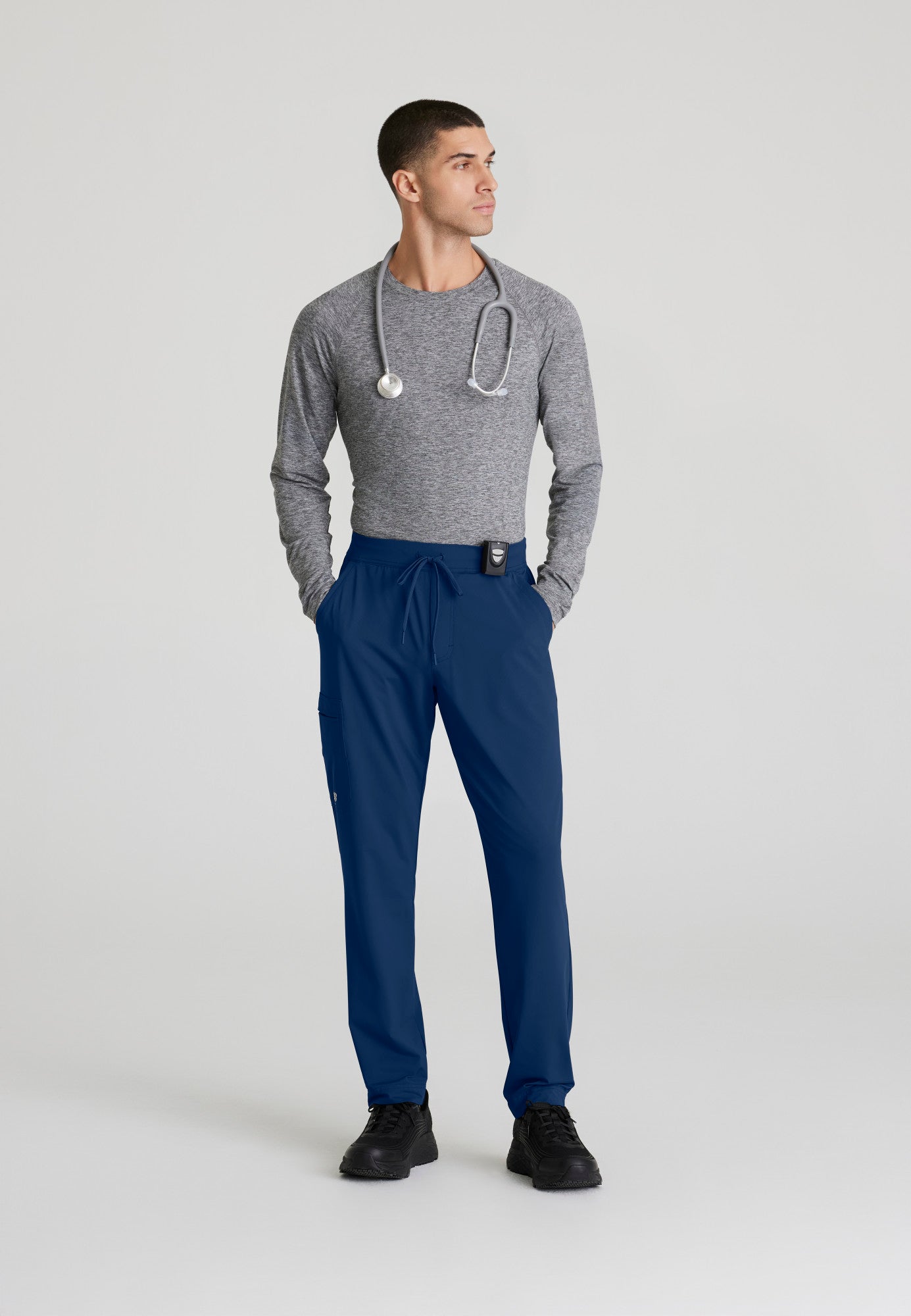 Pantalon médical droit à 4 poches Rebound
