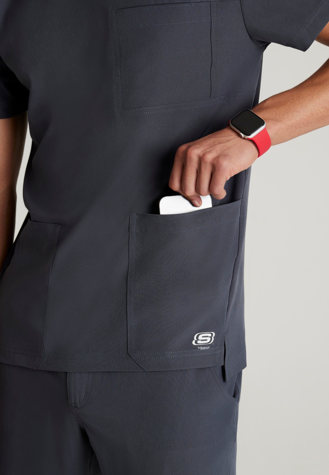 Thesis 3-Pocket Round Neck Scrub Top